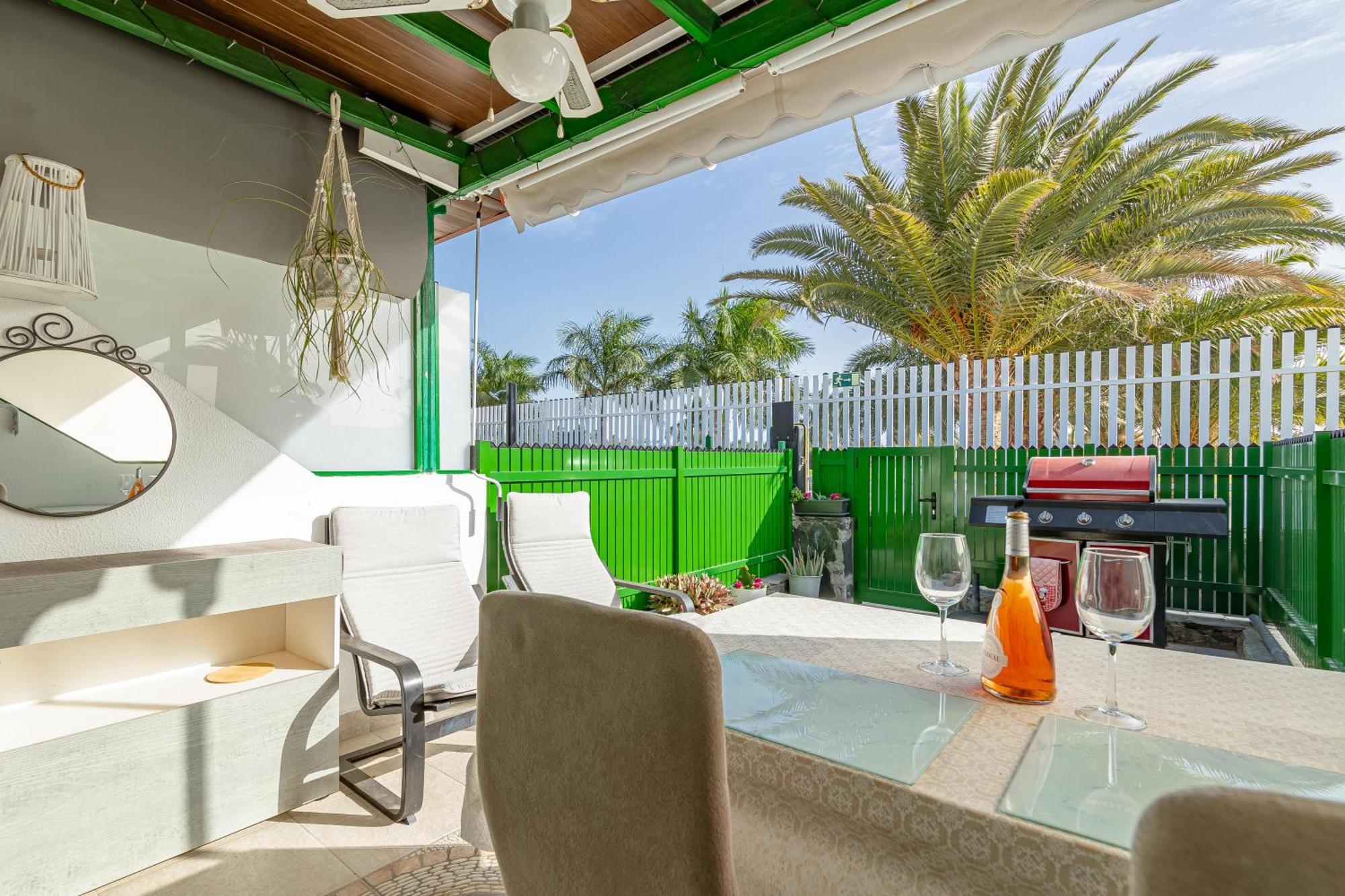 Andrea'S Bungalow, Garden, Barbecue And Pool! San Bartolome Bagian luar foto